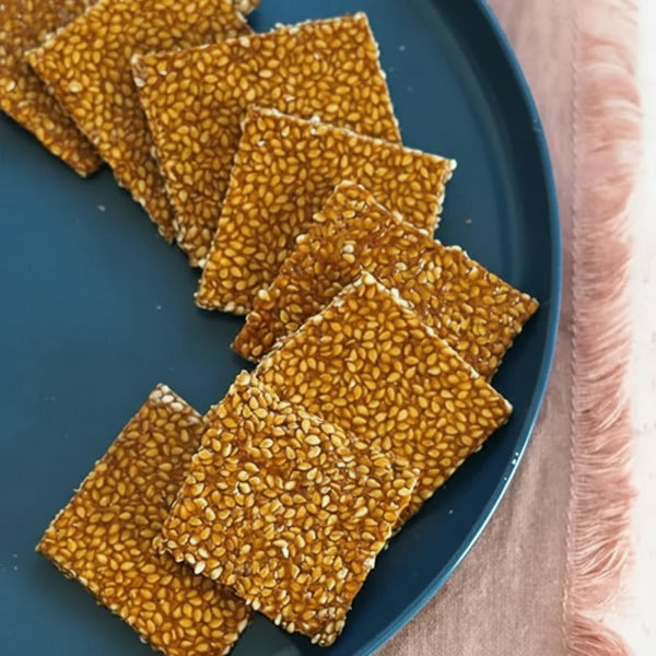 Till Chikki (تل چکی) – Sesame Energy Snack | A One Pansar & Dry Fruits
